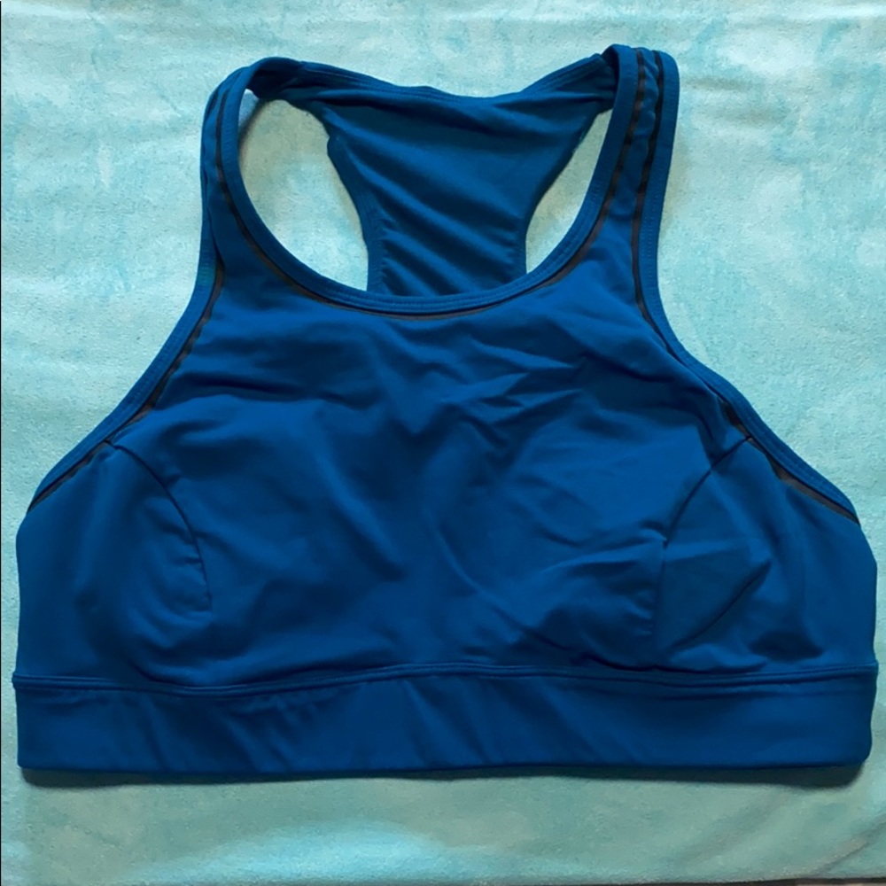 LIKE NEW LULULEMON SPORTS BRA